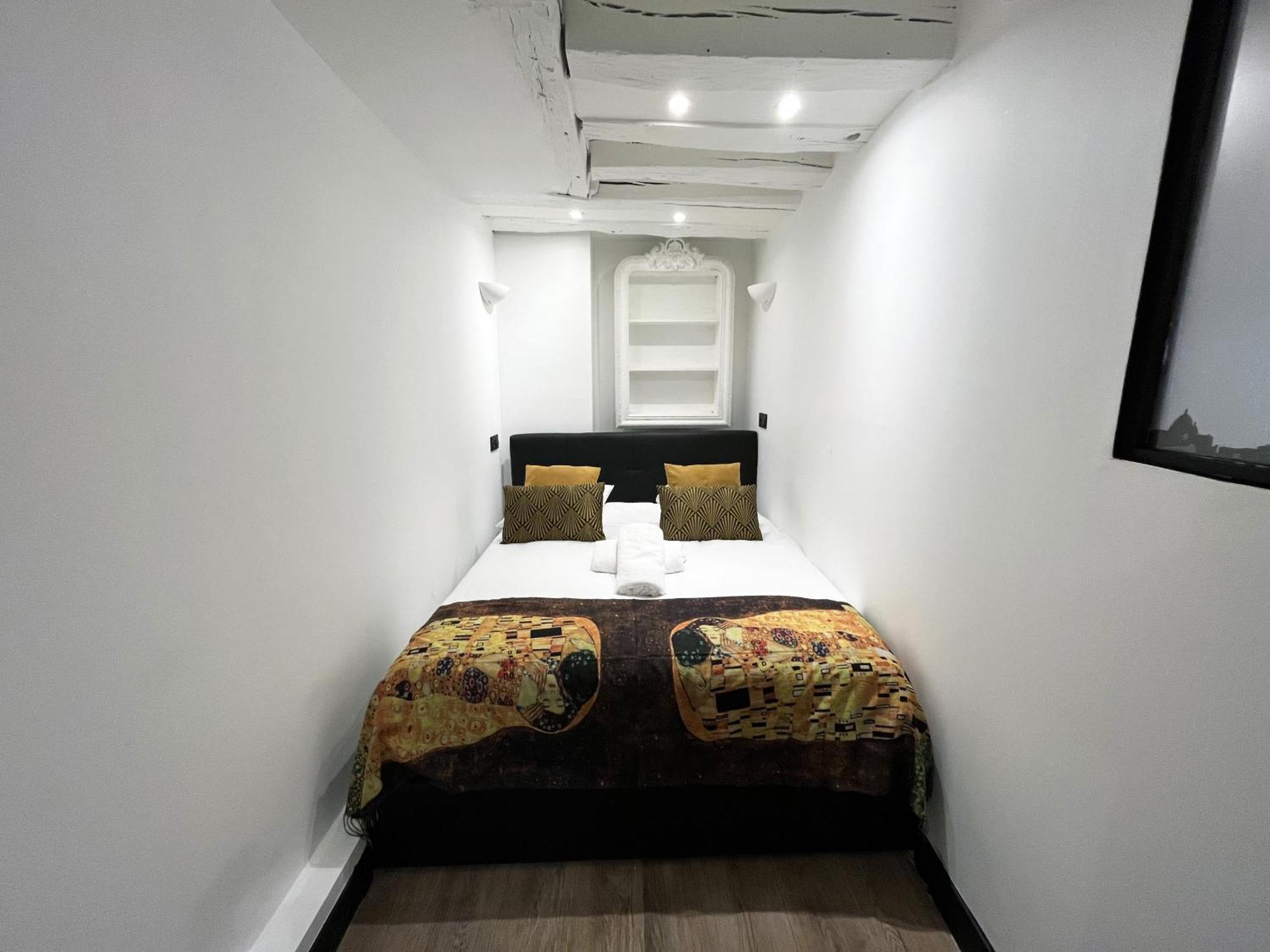 Appartamento Urban Flat 175 - Loft St Denis Parigi Esterno foto