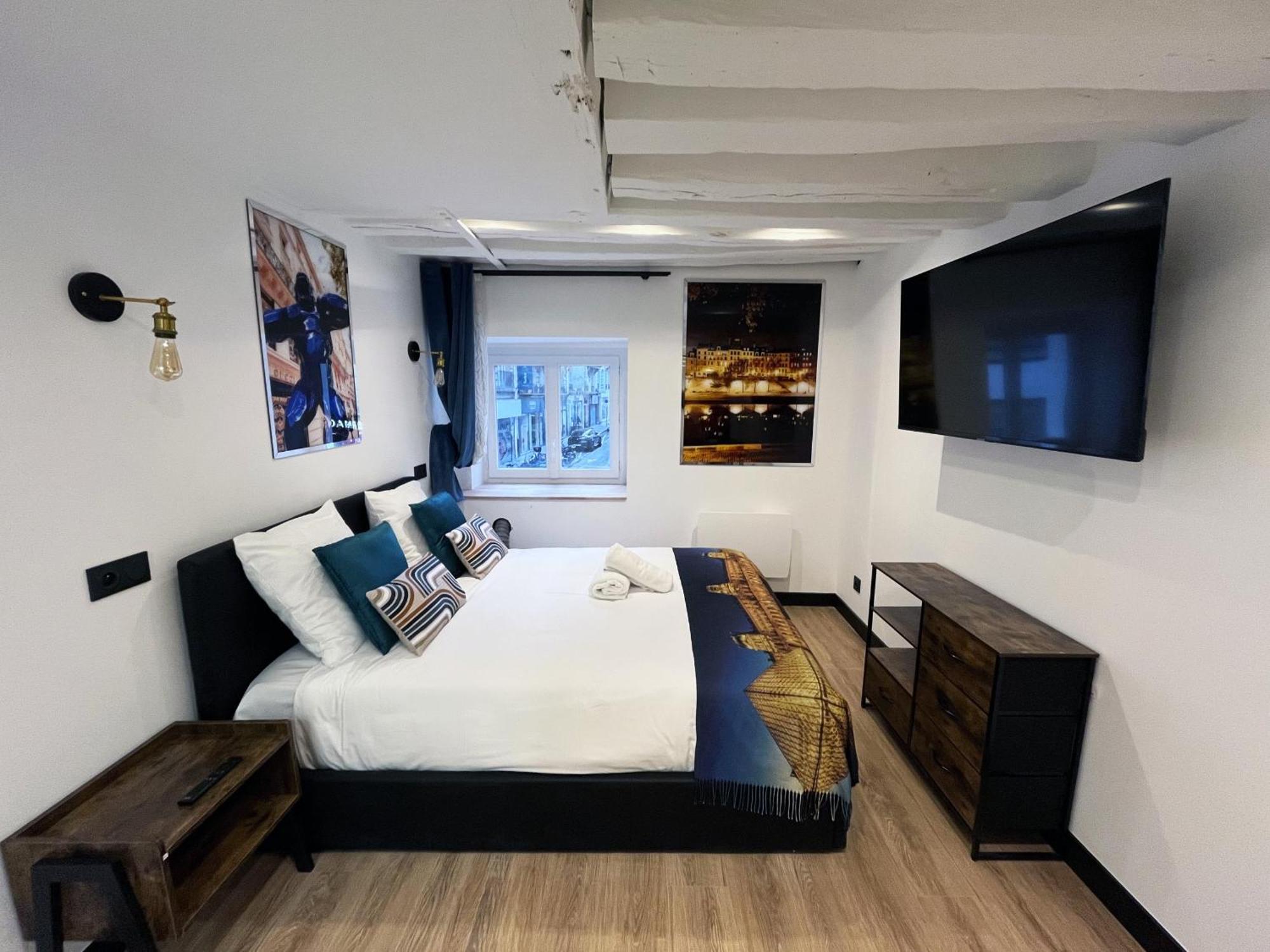 Appartamento Urban Flat 175 - Loft St Denis Parigi Esterno foto